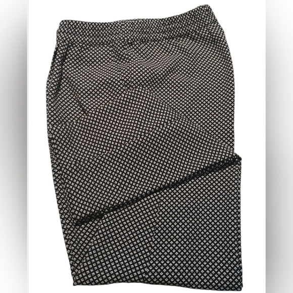 Gap Navy and White Geometric Pattern Pants - Picture 5 of 8